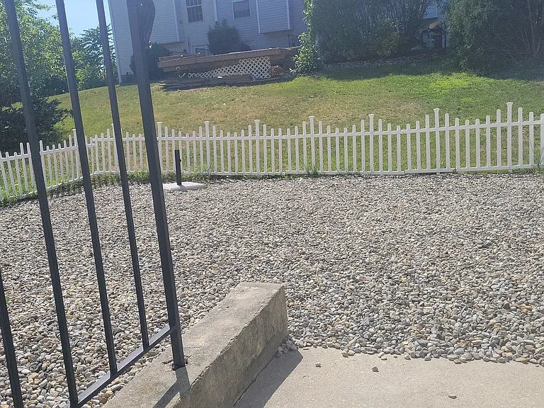 12 Andrew Ct — Photo 19