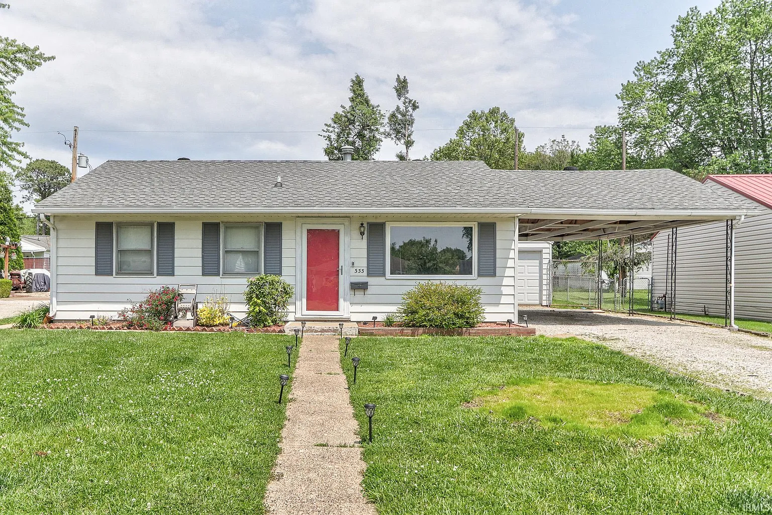 333 Colonial Ave photo 1