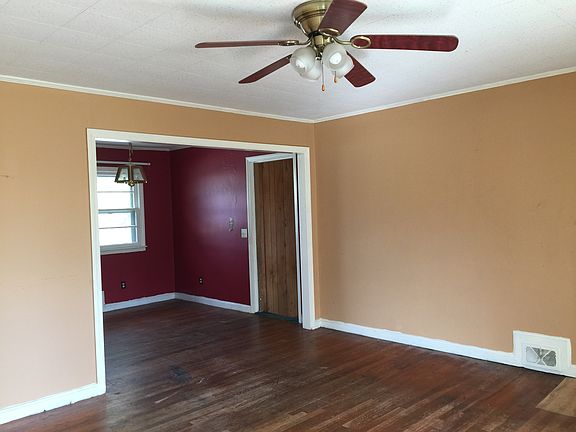 2nd image of 1426 Knollwood Dr