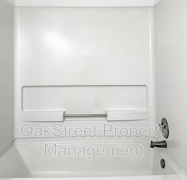 38 Driftwood Ct — Photo 9