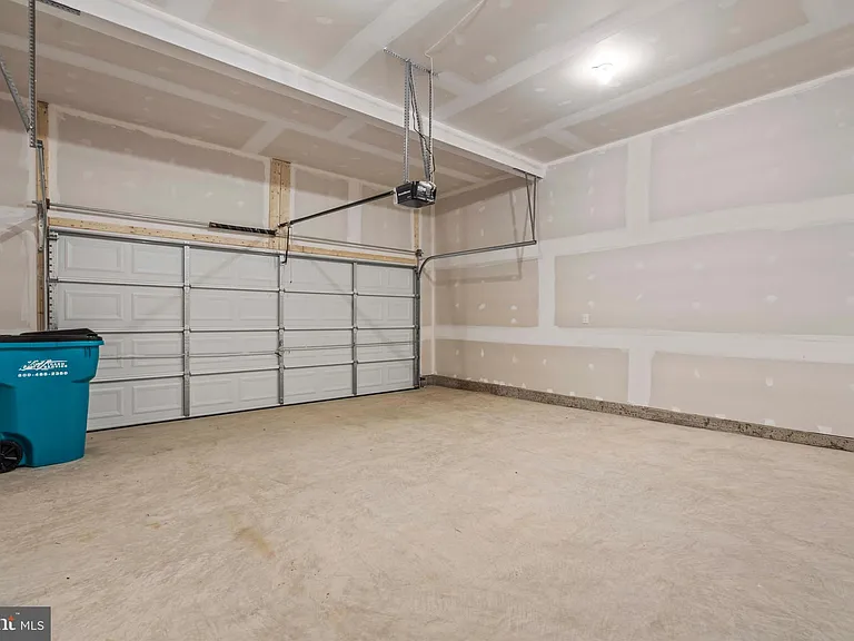 5713 Haller Pl — Photo 36