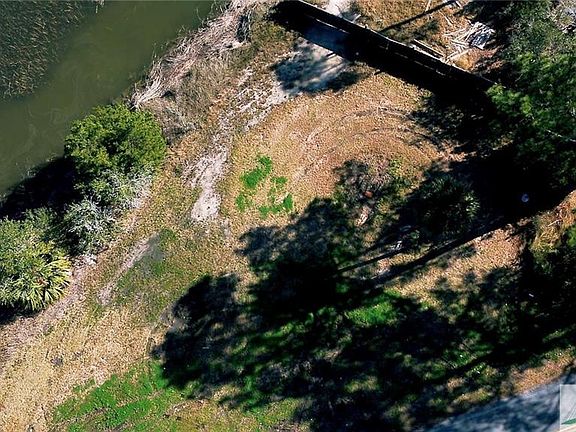 3rd image of 6210 Laroche Ave