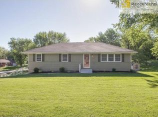 3209 N 156th St, Basehor, KS 66007