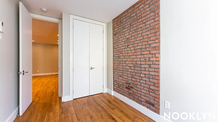 Rented by Nooklyn NYC LLC | media 39
