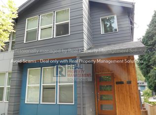 2410 SE Morrison St UNIT B, Portland, OR 97214