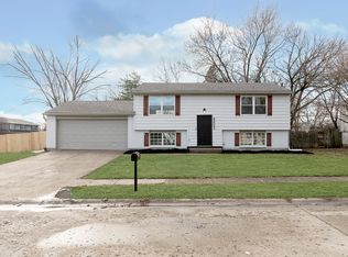 4402 Cherry Valley Dr, Indianapolis, IN 46235