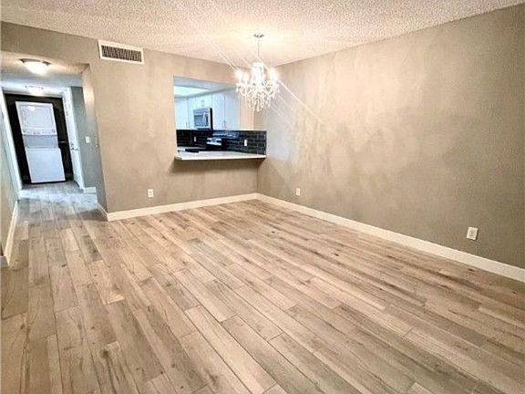 4th image of 3823 S Maryland Pkwy Unit H2
