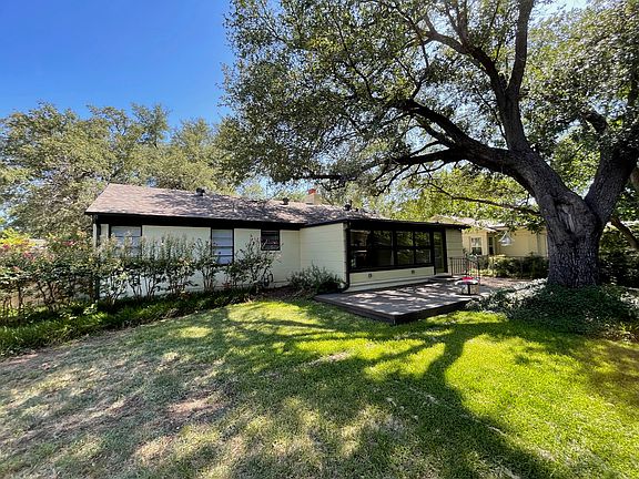 5th image of 3624 S Hills Ave