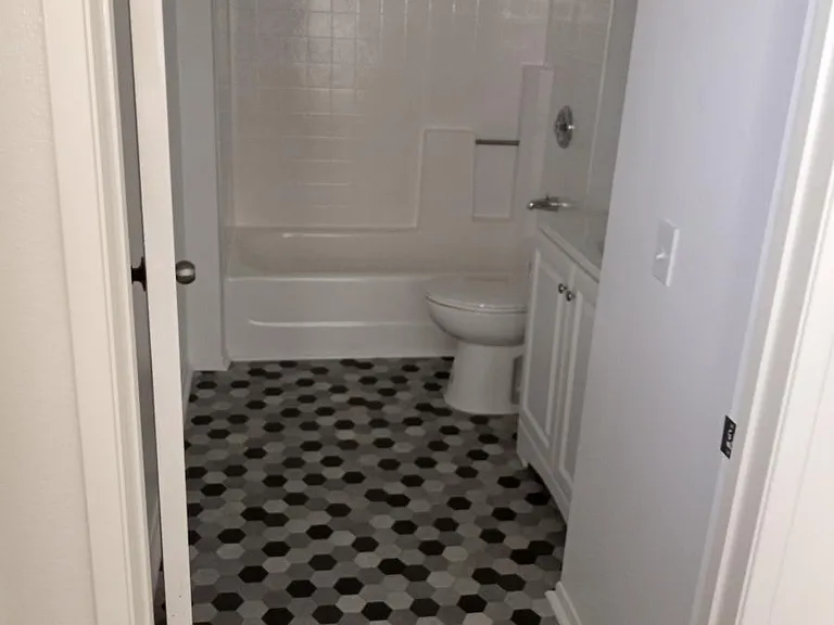 445 Landfair Ave #405 — Photo 16