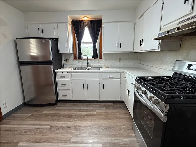 2515 Sunset Ave — Photo 9
