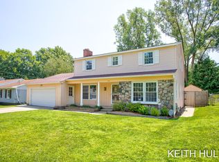 1852 Stilesgate St SE, Grand Rapids, MI 49508