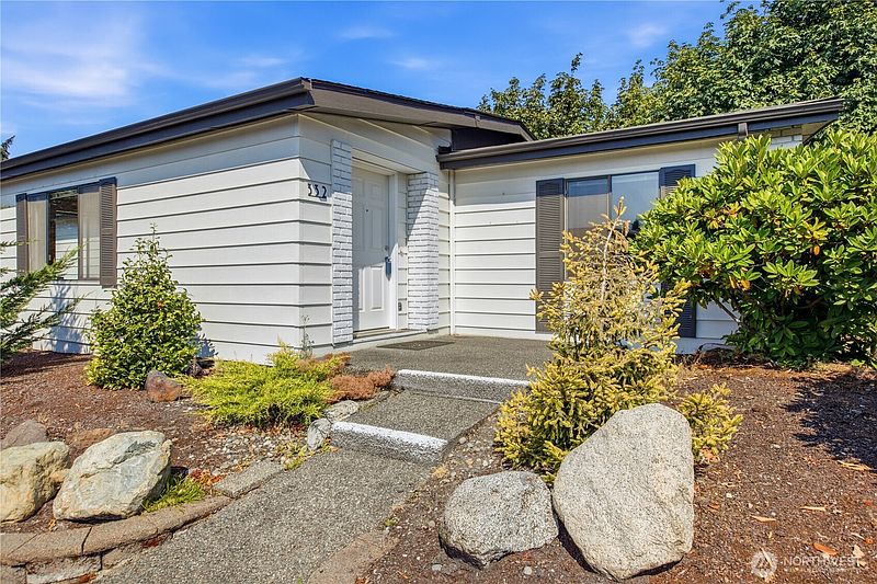 3rd image of 2500 Alder Street #332