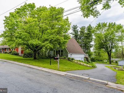 30 Pine Crest Dr, Denver, PA, 17517