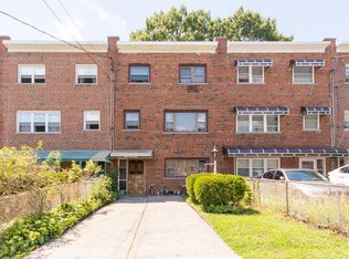 4053 Baychester Ave, Bronx, NY 10466