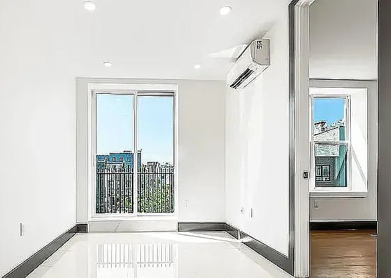 5th image of 1336 Dekalb Ave #419