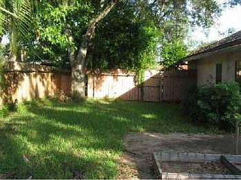 2nd image of 1081 SW 93rd Ave