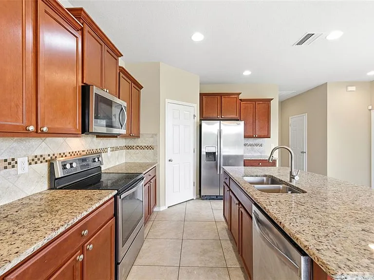 8961 Turnstone Haven Pl — Photo 5