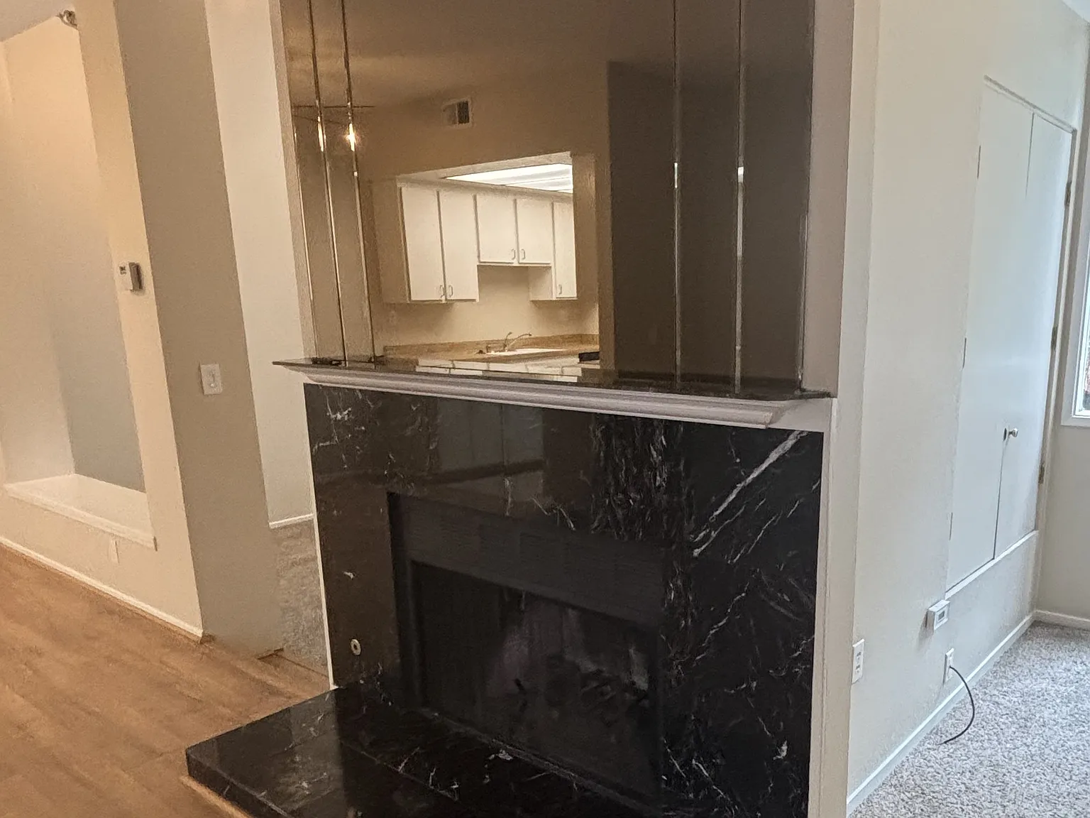 1 bed, 900 sqft, $3,000 — Photo 4
