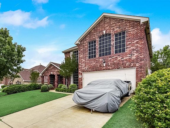 3rd image of 4605 Clear Lake Ln