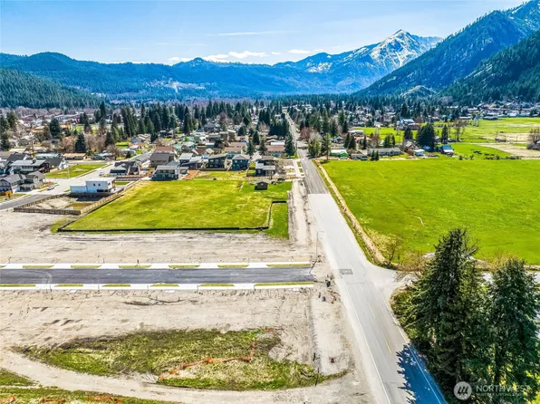 102 Alpenglow Drive, Leavenworth, WA 98826