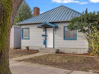 409 Wells Avenue N, Renton, WA, 98057