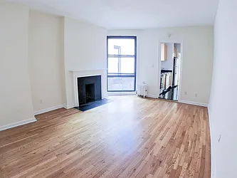 Rented by Urban Real Estate Inc