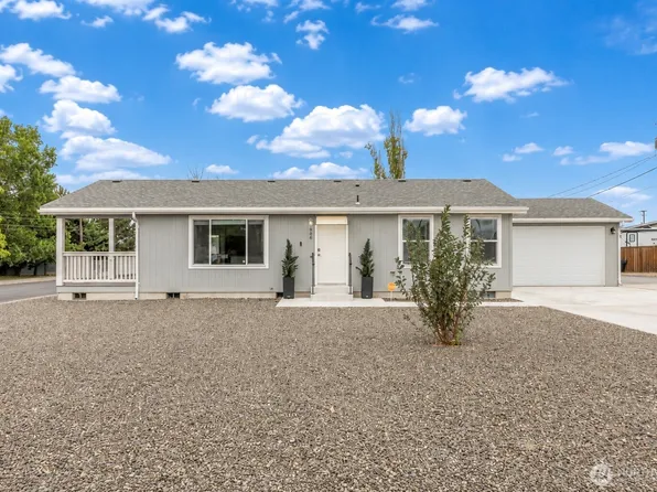 906 S C Street, Moses Lake, WA 98837