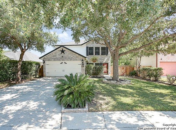 2nd image of 2122 Fox Meadow Dr