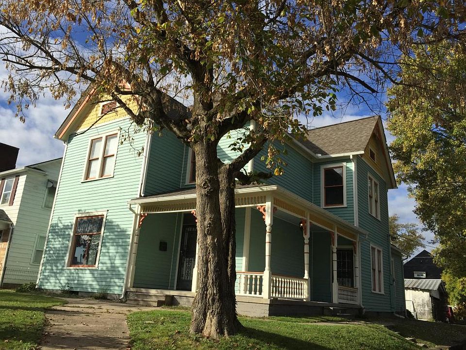 1st image of 1535 Woodbine Ave
