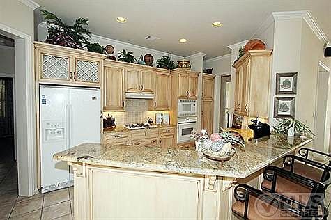 4th image of 2237 Cachelle Ct