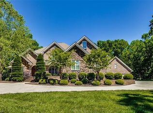 2616 Mountain Lake Rd, Asheboro, NC 27205