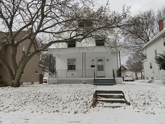 2nd image of 365 Lindenwood Ave