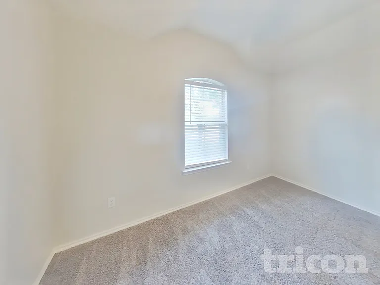 1630 Emily Ln — Photo 11