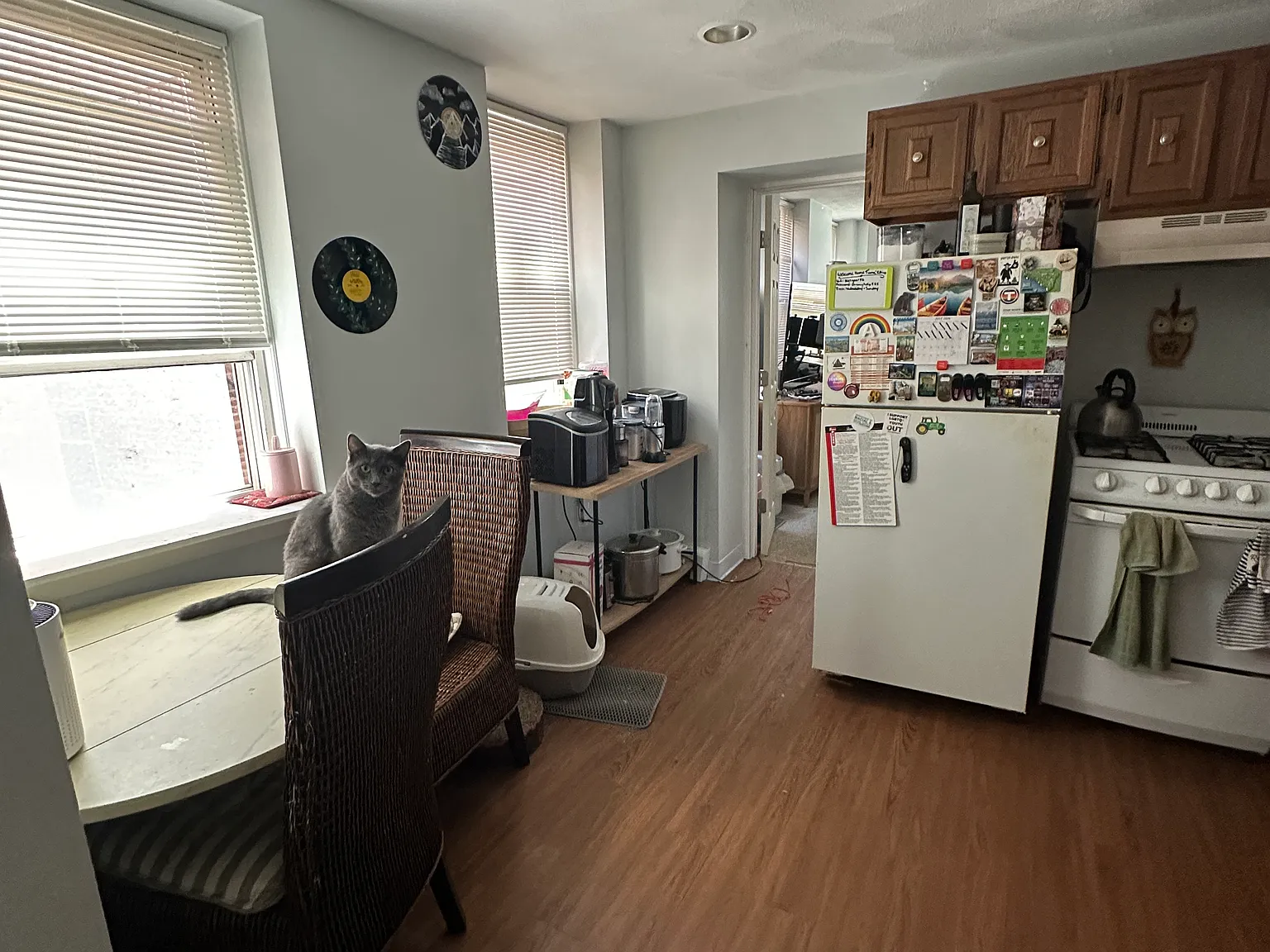 2 bed, 9999 sqft, $2,800 — Photo 2
