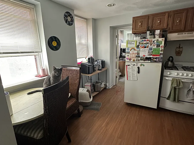 46 Charter St #2 — Photo 2