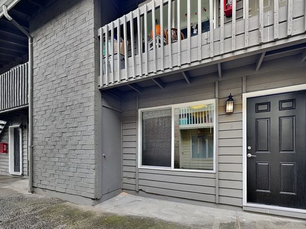 1105 S Woodlawn St APT 1