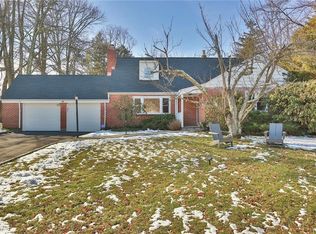 20 Hawthorne Close, Scarsdale, NY 10583