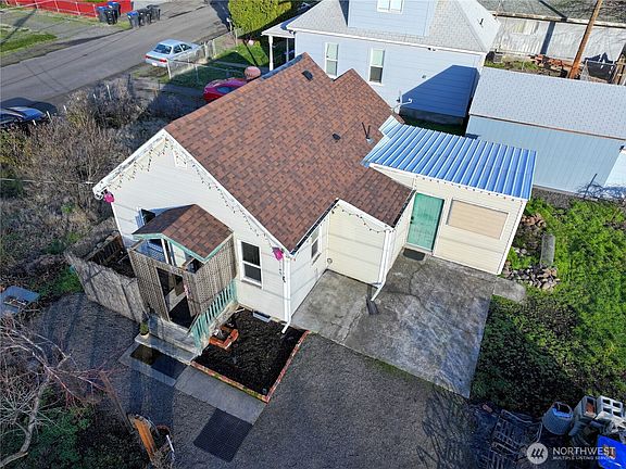 2nd image of 601 Hawthorne Street