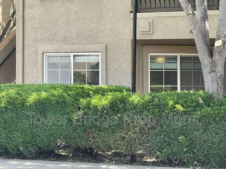 4200 E Commerce Way #2213 — Photo 31