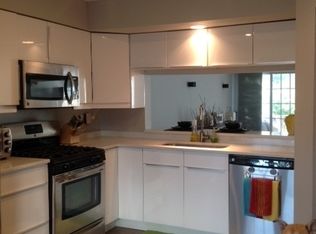 6515 Cypress Point Rd, Alexandria, VA 22312