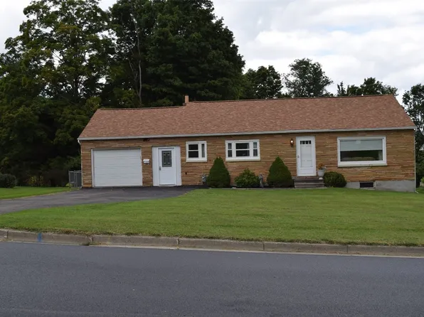 344 Jones Rd, Vestal, NY 13850