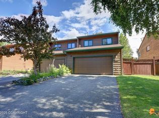 1823 Beaver Pl, Anchorage, AK 99504