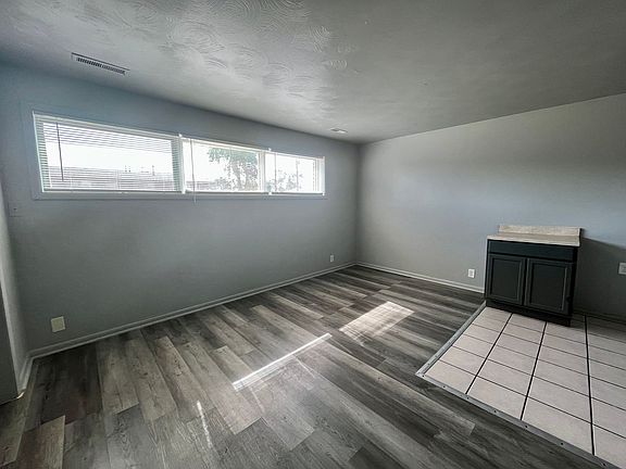 3rd image of 1110 N 48th Ave #11047