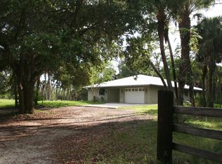 8303 Lightfoot Dr, Nokomis, FL 34275