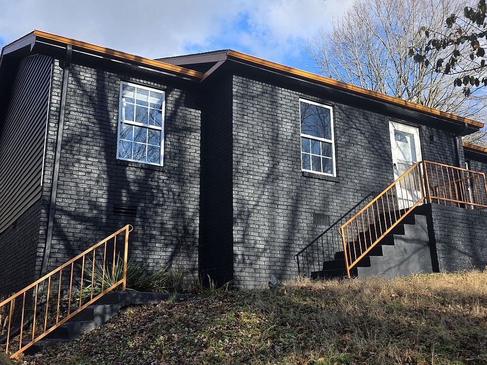 1st image of 2323 Ilolo St #1