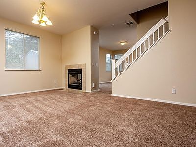 4th image of 2242 Cabana Ln