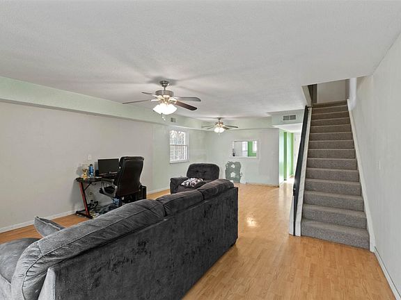 3rd image of 1701 21st Avenue Pl