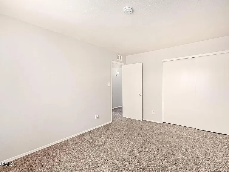 4621 E Southgate Ave — Photo 15