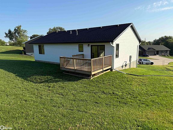 3rd image of 619 W Valley Dr