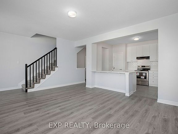 2nd image of 96 Ballinora Ln